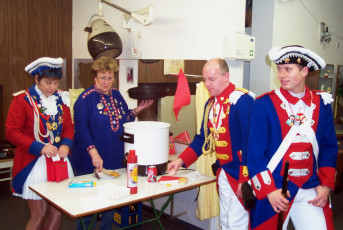 Fastnachtszug vor dem Start 2003