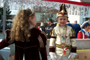 Fastnachtszug vor dem Start 2003