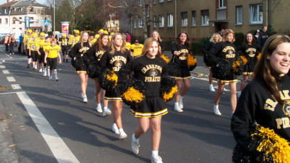 Fastnachtszug vor dem Start 2003