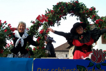 Fastnachtszug vor dem Start 2003