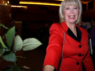 Lachröschenverleihung 2010