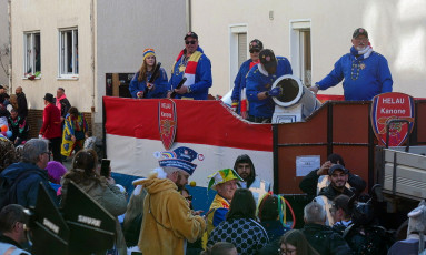 123_100 Die Helaukanonen von Klaa Paris