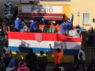 125_99 Die Helaukanonen von Klaa Paris